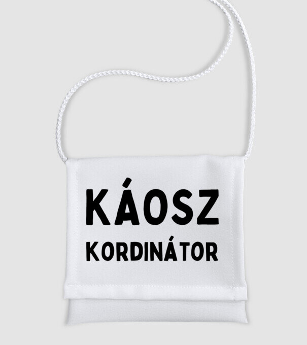  minta fehér pólón