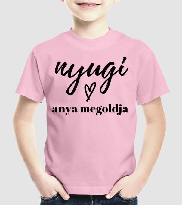 minta világos rózsaszín pólón