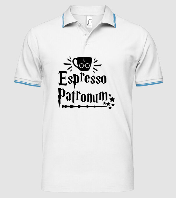 minta fehér pólón