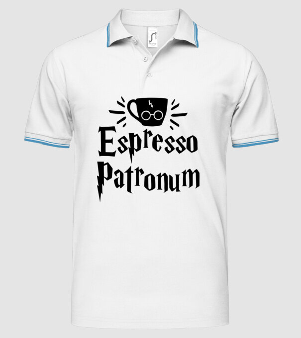  minta fehér pólón