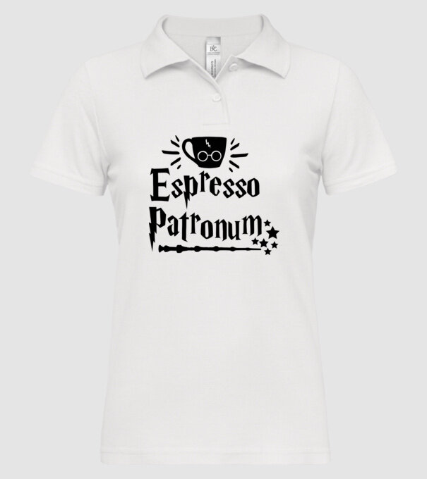  minta fehér pólón