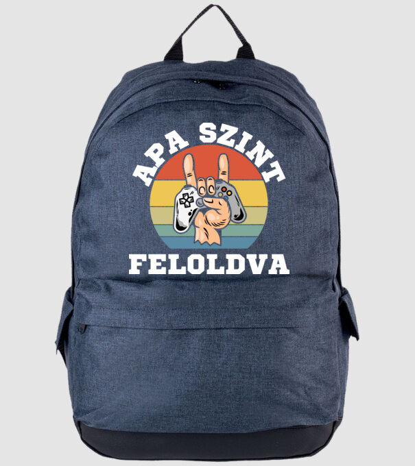  minta farmerkék pólón